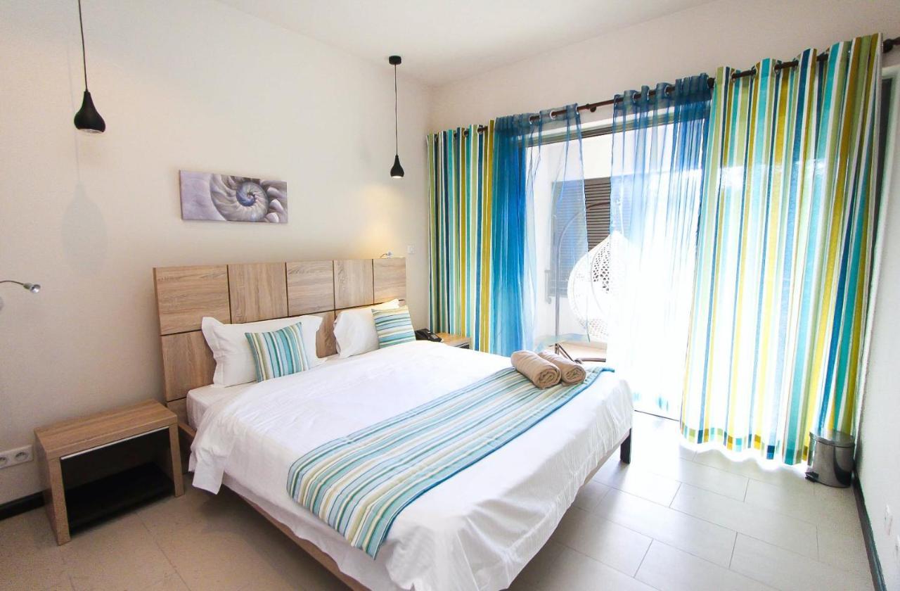 Nitzana Residences & Restaurant Pereybere Beach Extérieur photo