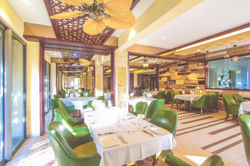 Nitzana Residences & Restaurant Pereybere Beach Extérieur photo