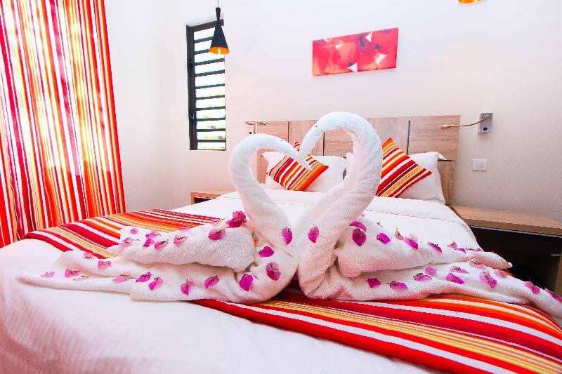 Nitzana Residences & Restaurant Pereybere Beach Extérieur photo